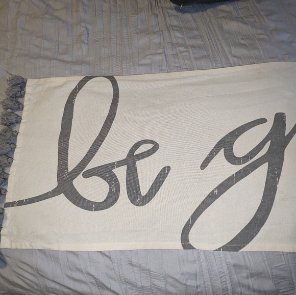 Be Grateful Long Table Runner Everyday Holiday Thanksgiving Urban Farmhouse Gray - Picture 6 of 10